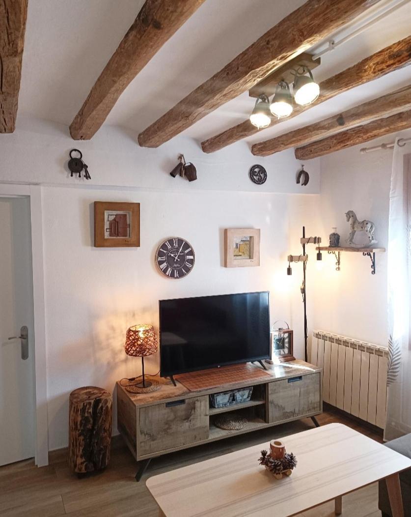 Apartament Turistic Campdevánol Εξωτερικό φωτογραφία