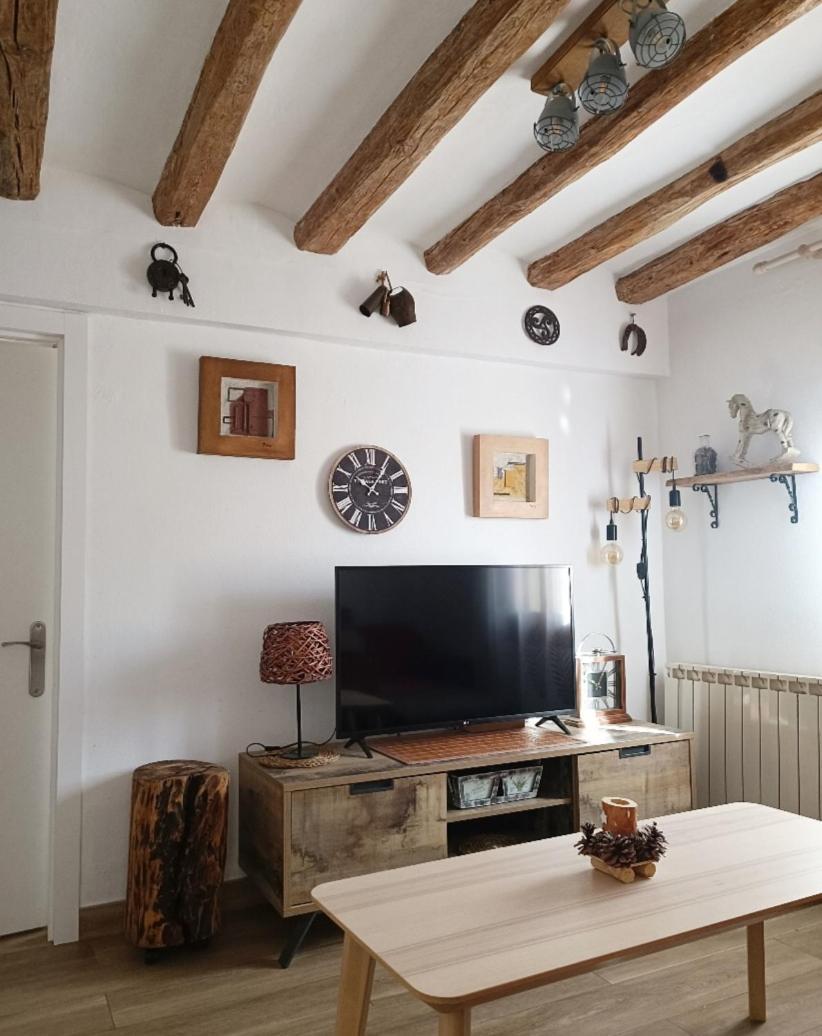 Apartament Turistic Campdevánol Εξωτερικό φωτογραφία